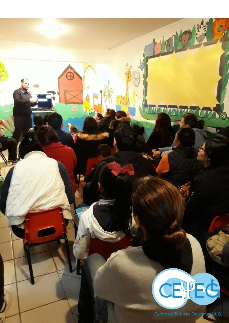 Talleres y Pláticas para padres 